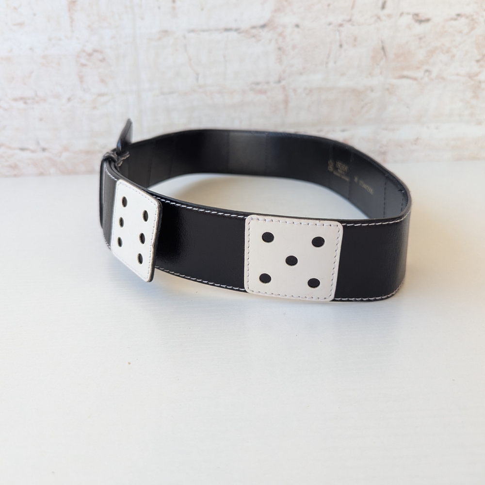 Escada Vintage wide leather belt from the 1980s, known for its distinctive "Roll - Picture 5 of 11